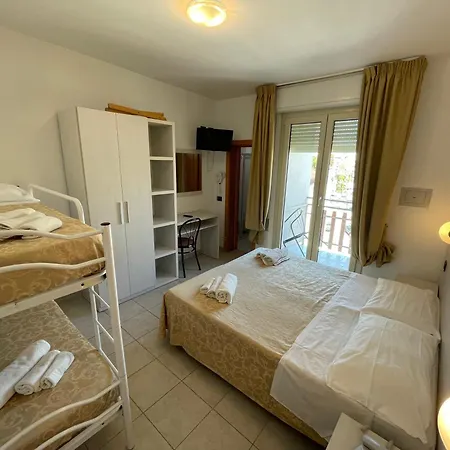 Dependance Marina 3*